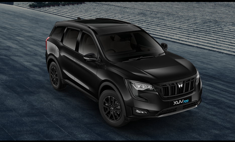 2026 Mahindra XUV700 Facelift Spied Ahead of Launch : Upcoming Features.
