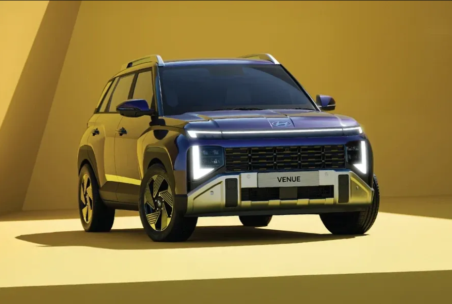 Hyundai Venue HX5 Turbo DCT  : Leaked